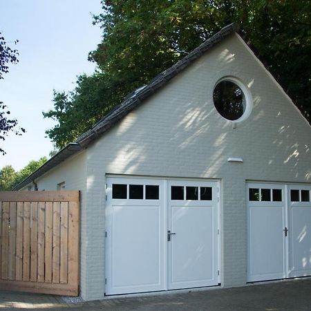 Het Rooversnest Riel Kültér fotó